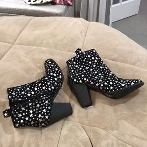 New-Express boots size 9 🔥